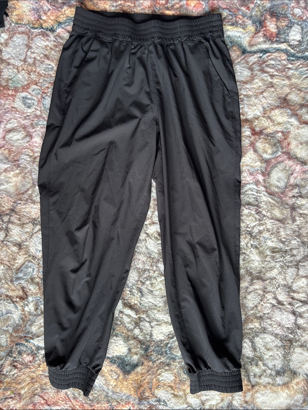 Old Navy Active Pants with Elastic Cuffs Medium